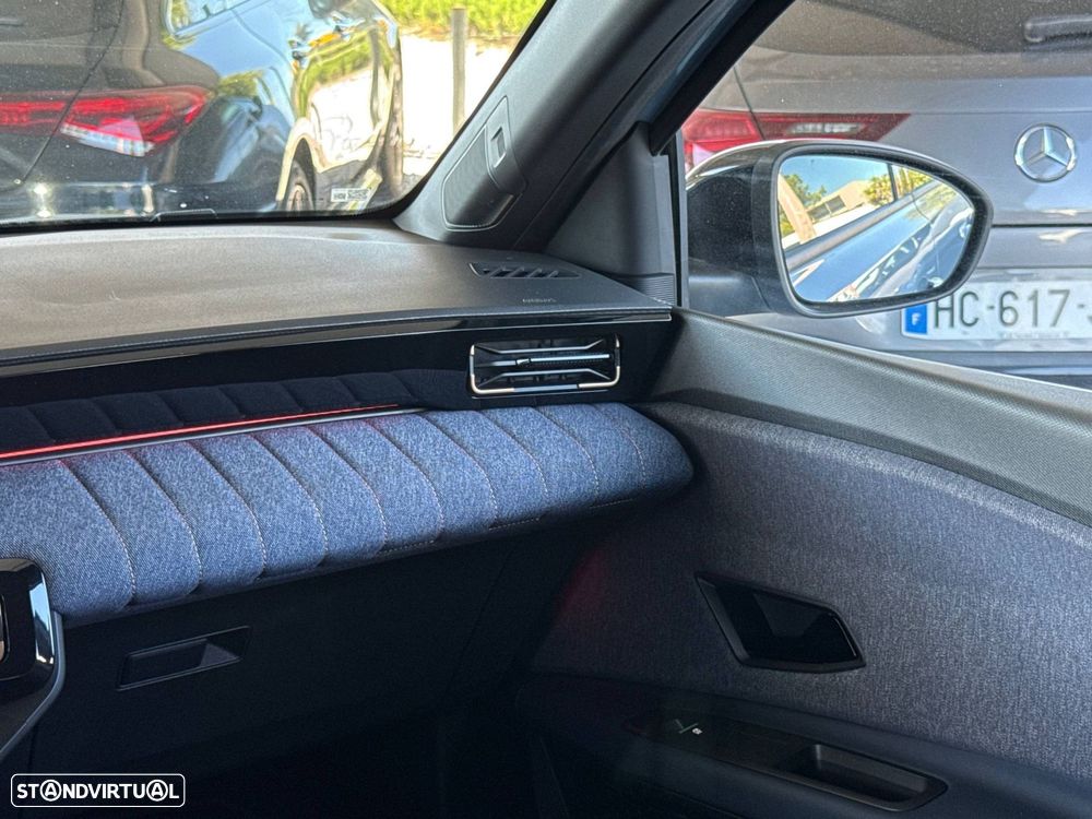 Renault 4 E-Tech 52 kWh Techno Autonomia Conforto - 17