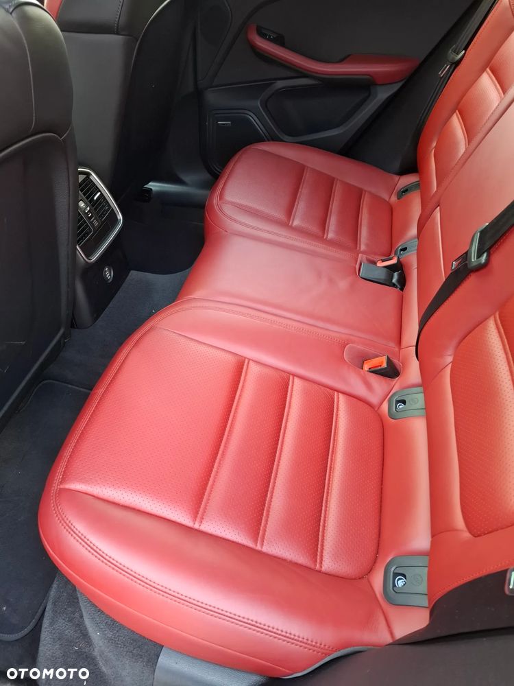 Porsche Macan - 34