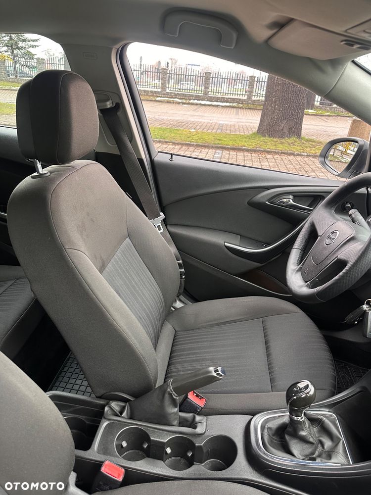 Opel Astra 1.4 ecoFLEX - 22