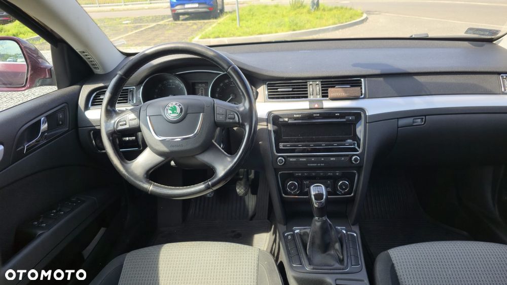 Skoda Superb 2.0 TDI Comfort - 6