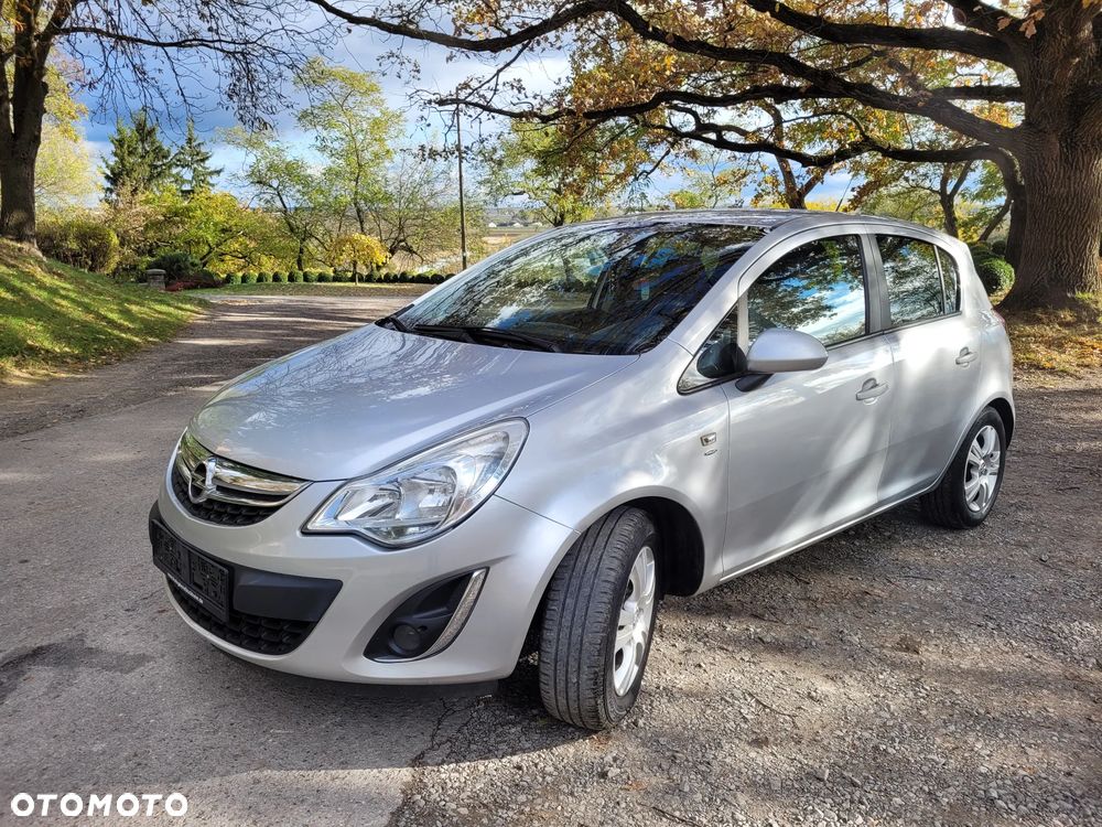 Opel Corsa 1.4 16V Satellite - 2