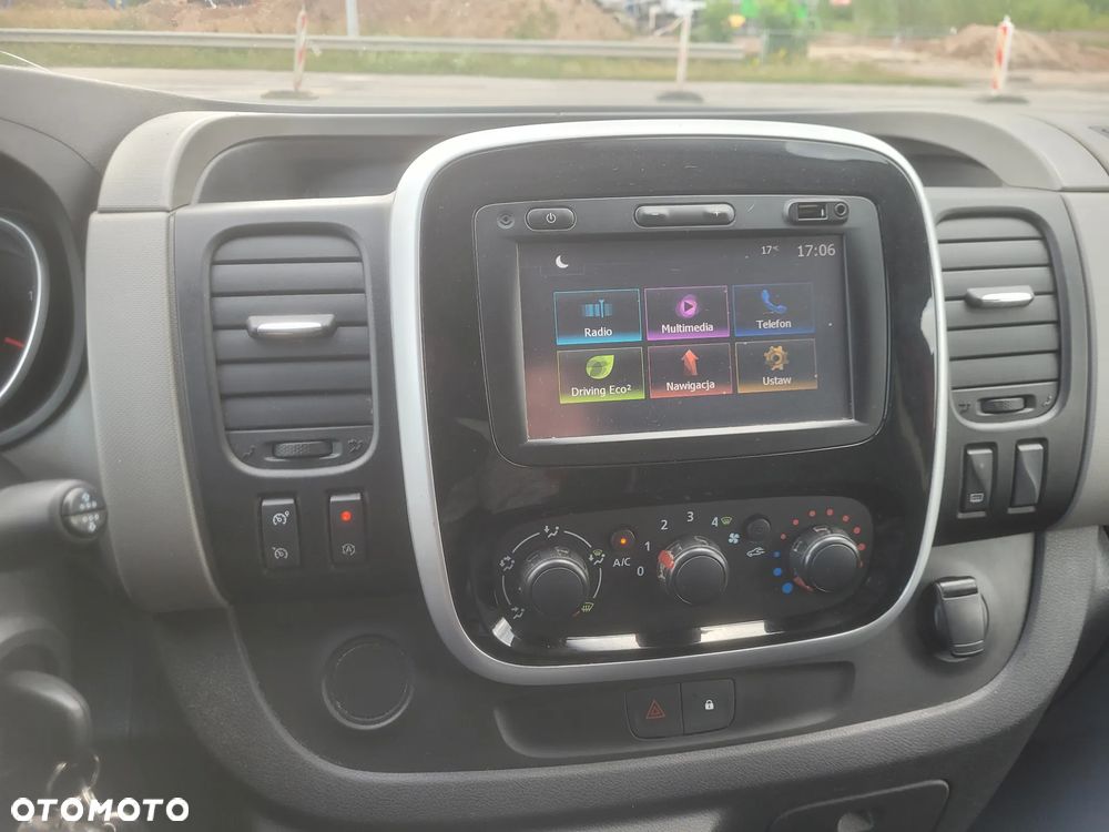Renault Trafic - 31