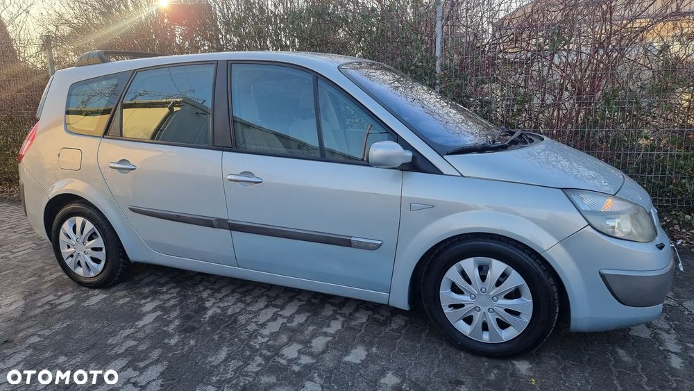 Renault Scenic - 14