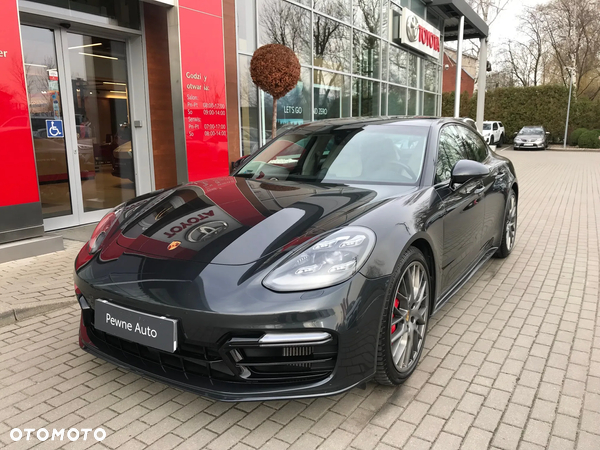 Porsche Panamera GTS GPF