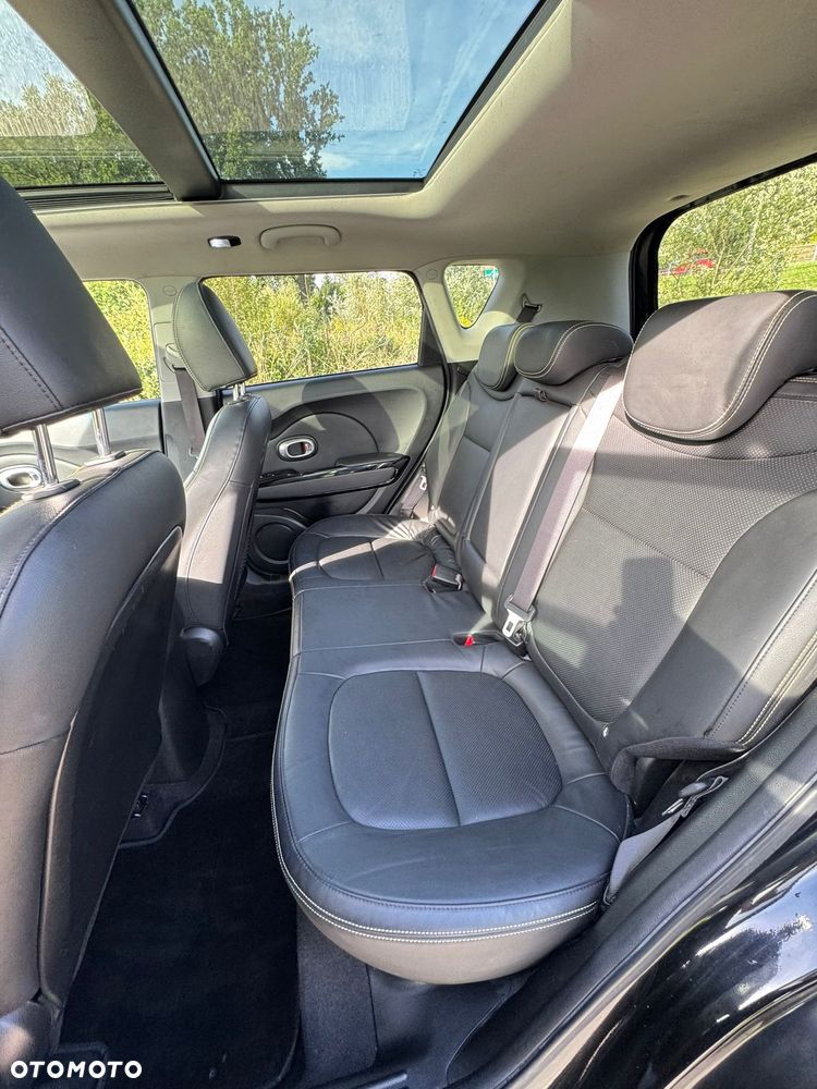 Kia Soul 1.6 CRDI XL DCT - 30