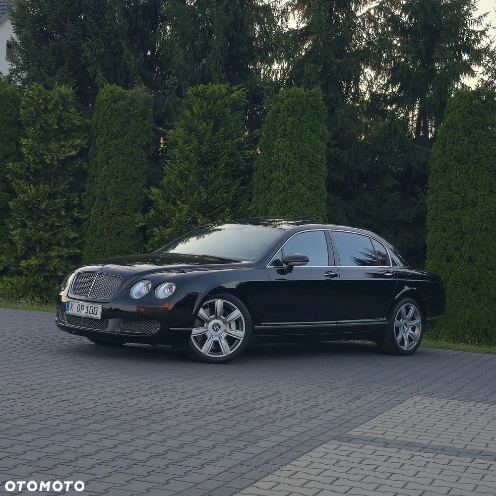 Bentley Flying Spur - 2