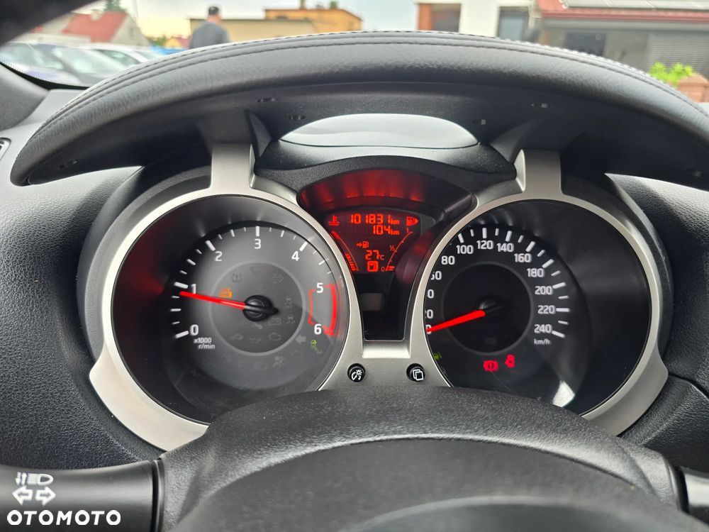 Nissan Juke - 25