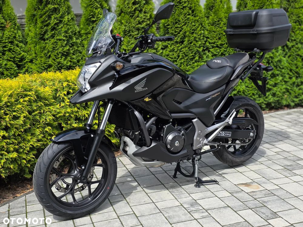 Honda NC - 18