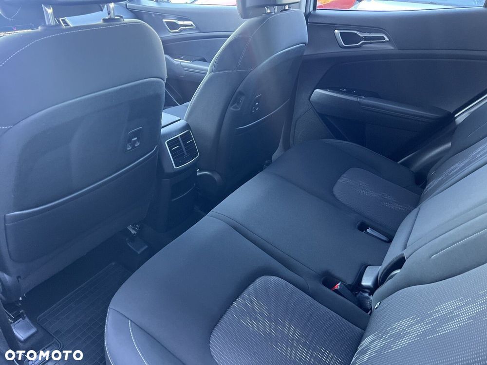Kia Sportage 1.6 T-GDI HEV L 4WD - 23