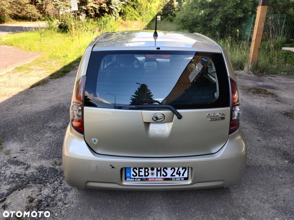 Daihatsu Sirion 1.3 Top S - 6