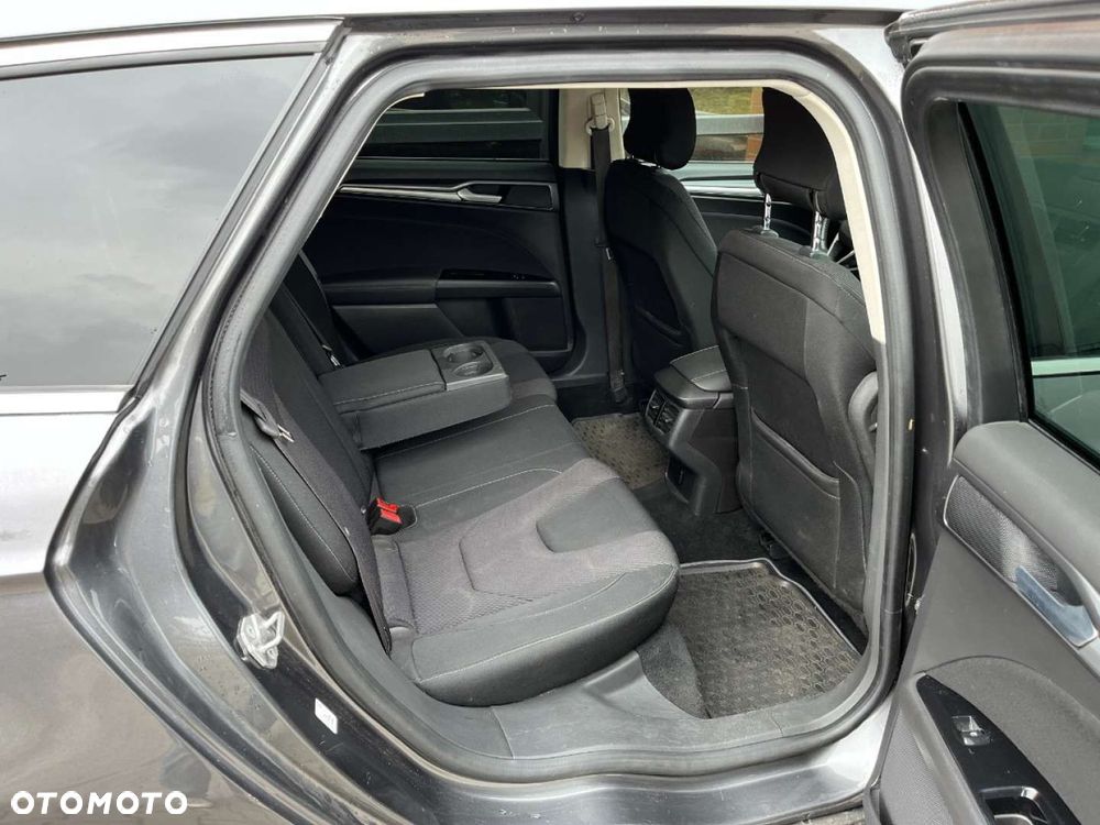 Ford Mondeo 2.0 EcoBlue Executive - 24