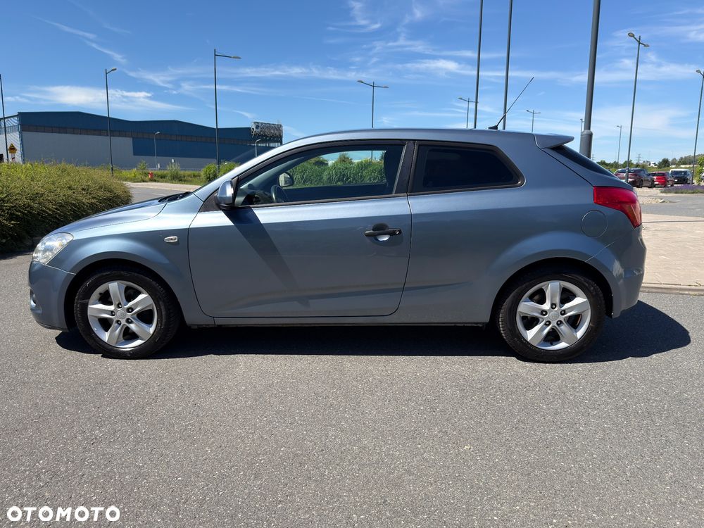 Kia ProCeed 1.6 Optimum - 10