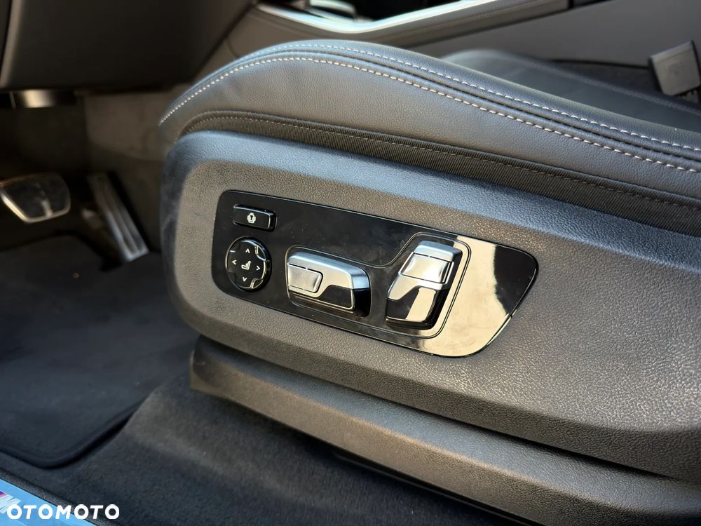 BMW X5 xDrive30d mHEV sport - 12