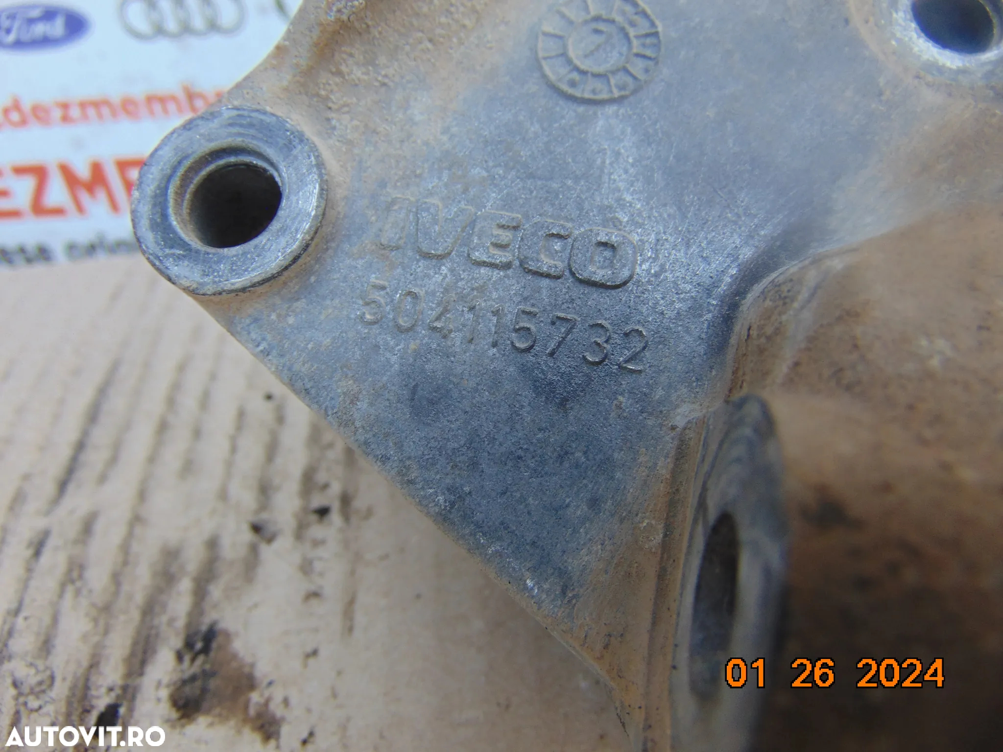 Suport alternator Iveco daily 3.0 euro 4 an 2006-2011 suport accesorii iveco daily 3.0 cod - 2