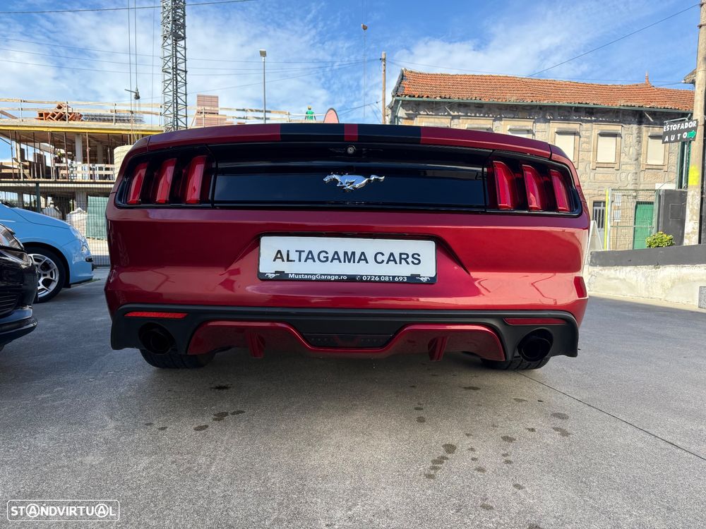 Ford Mustang 2.3 Eco Boost Aut. - 8