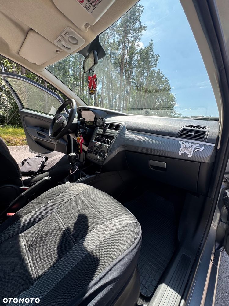 Fiat Grande Punto - 18