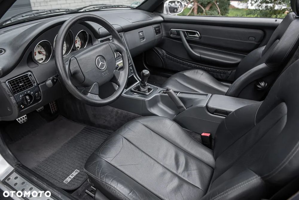 Mercedes-Benz SLK - 14