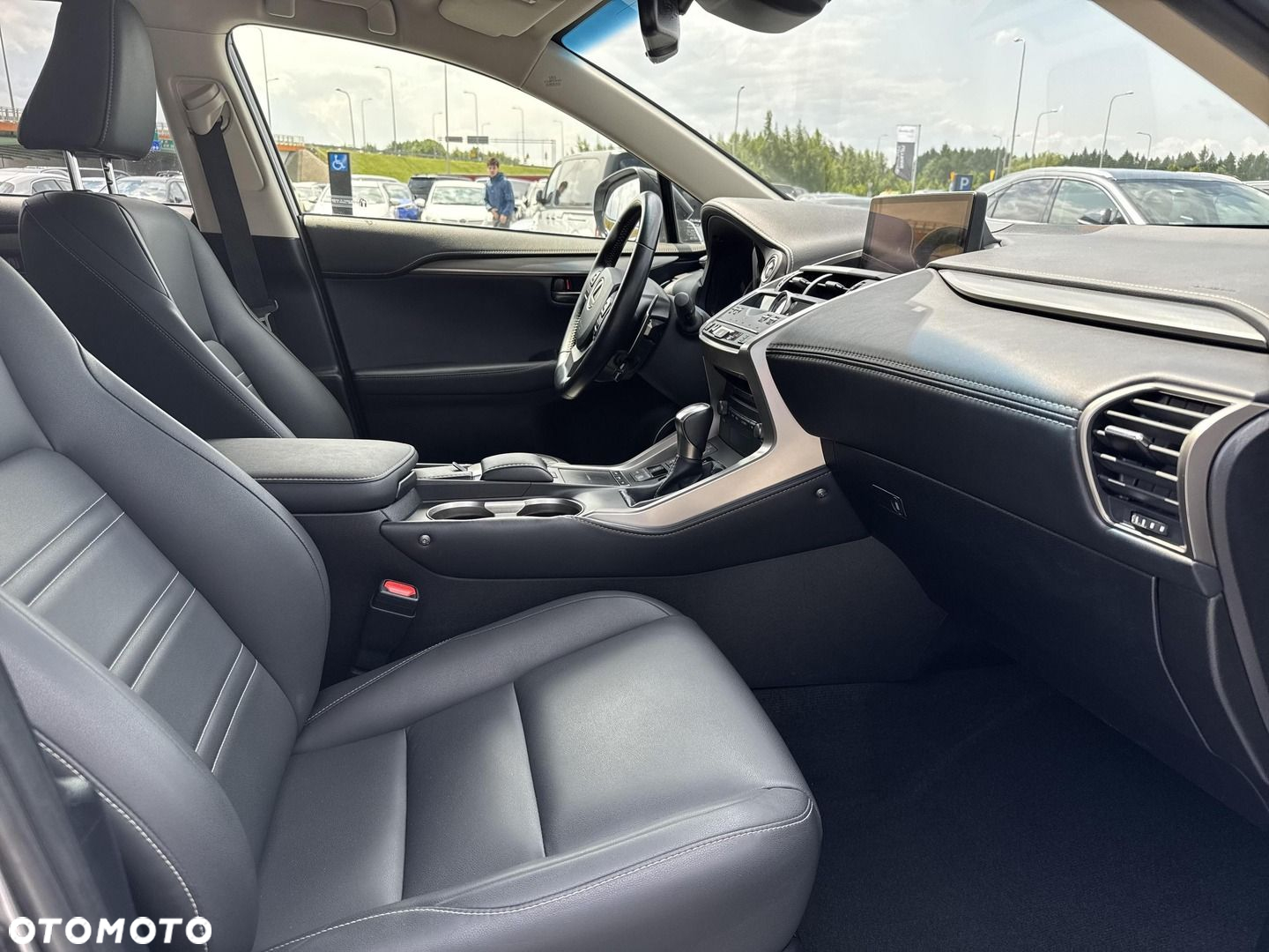Lexus NX - 29