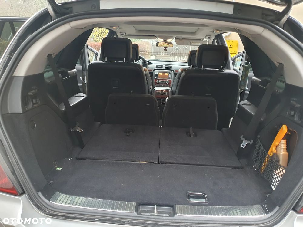 Mercedes-Benz GLB - 5
