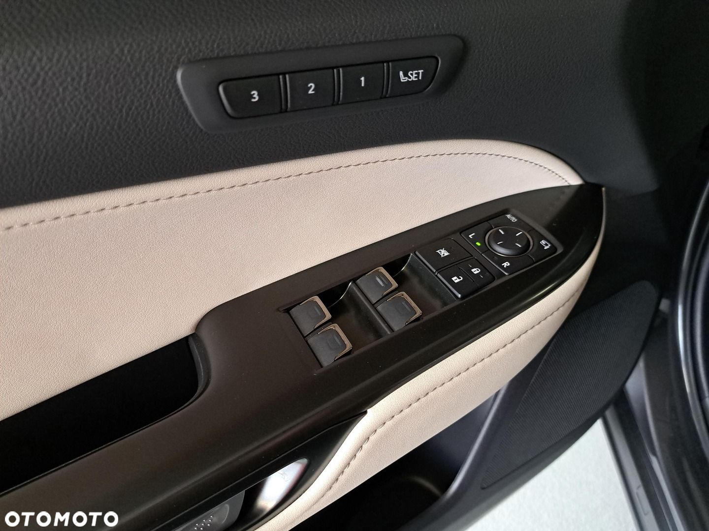 Lexus NX 350h Omotenashi AWD - 34