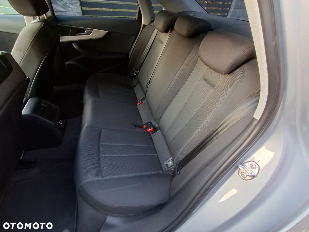 Audi A4 - 15