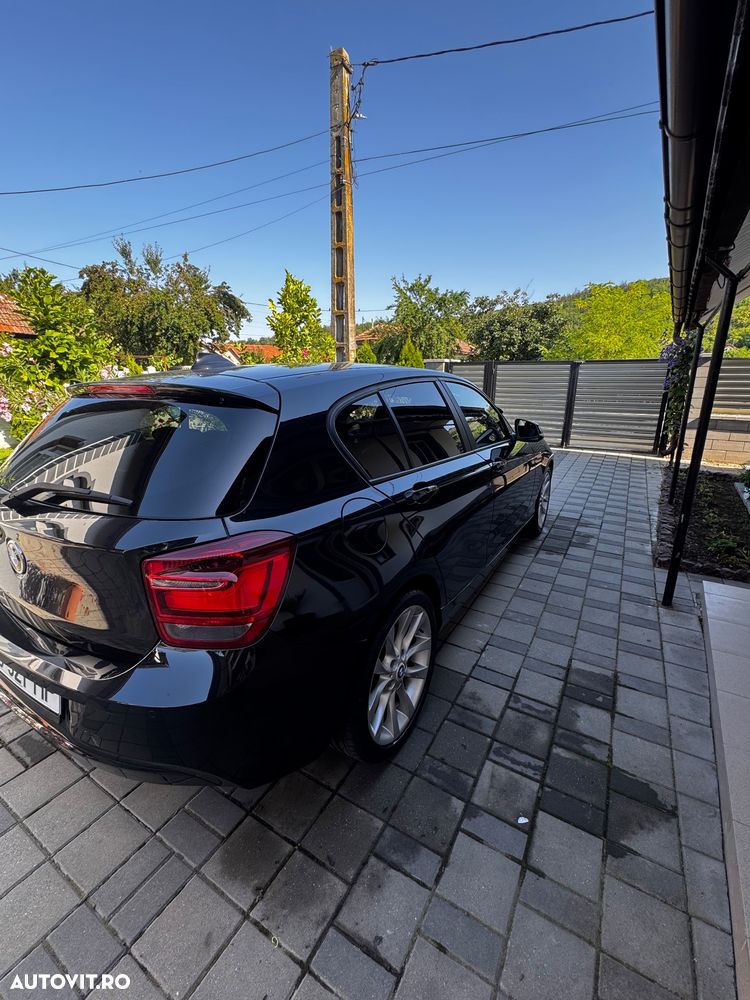 BMW Seria 1 120d Aut. Sport Line - 23