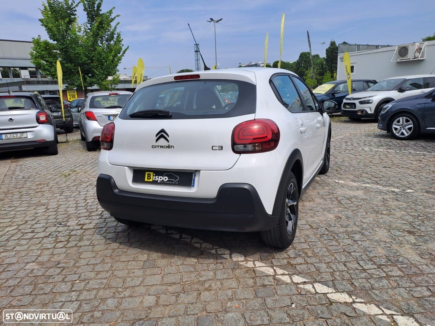 Citroën C3 1.2 PureTech Shine - 8