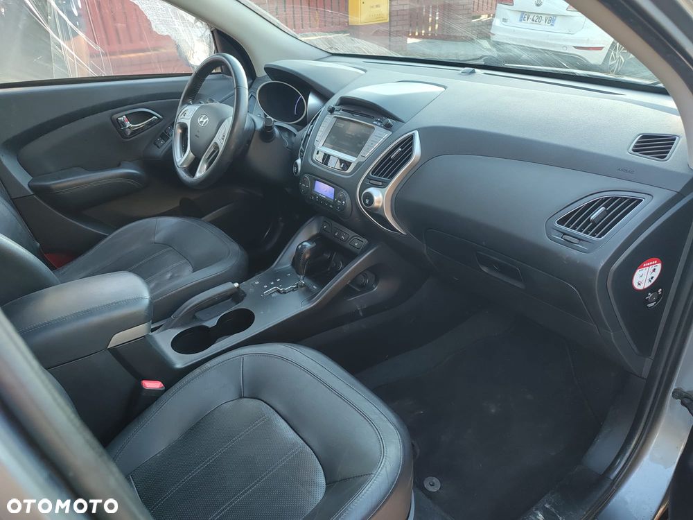 Hyundai ix35 2.0 CRDi 4WD Automatik Premium - 18