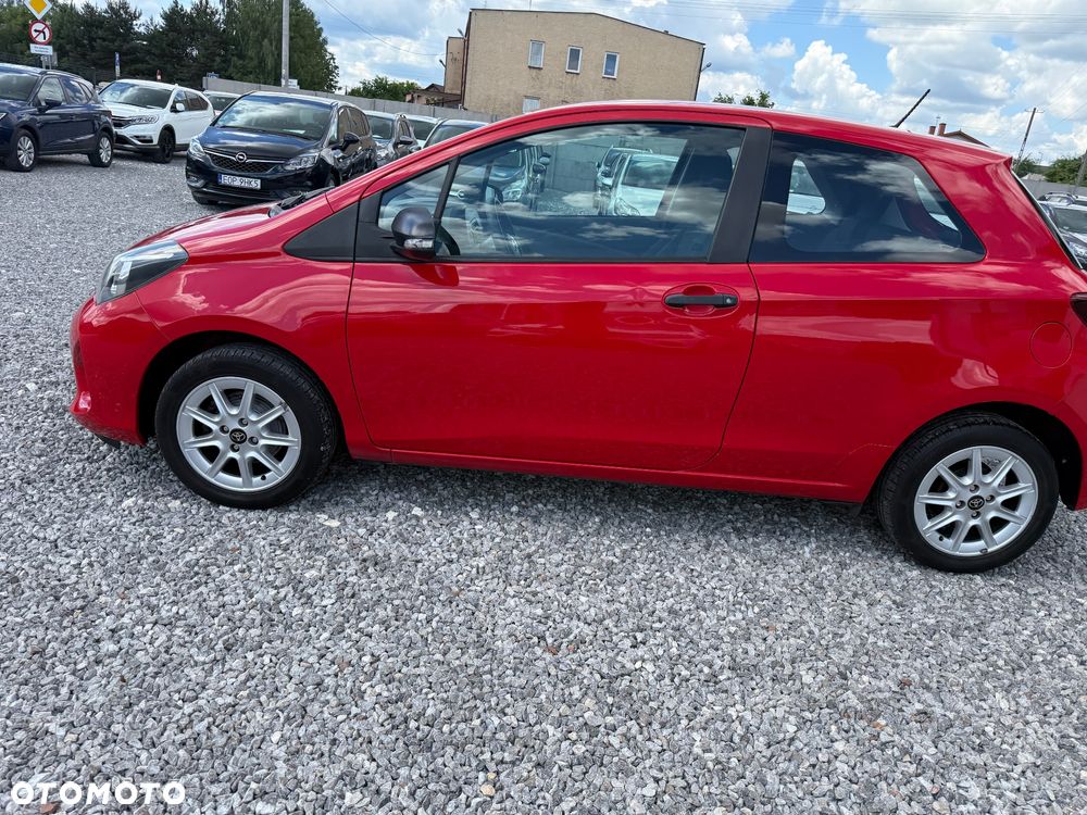 Toyota Yaris 1.0 Entry EU5 - 31