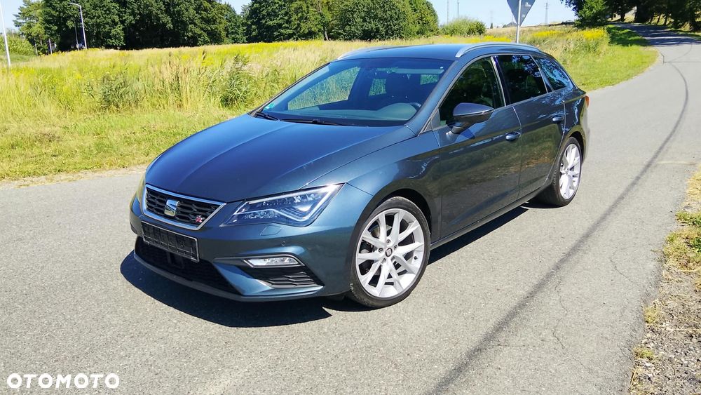 Seat Leon Sportstourer 1.5 TSI OPF FR Black Edition - 1