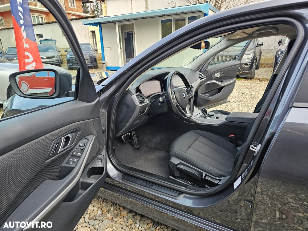 BMW Seria 3 320d Aut. M Sport - 18