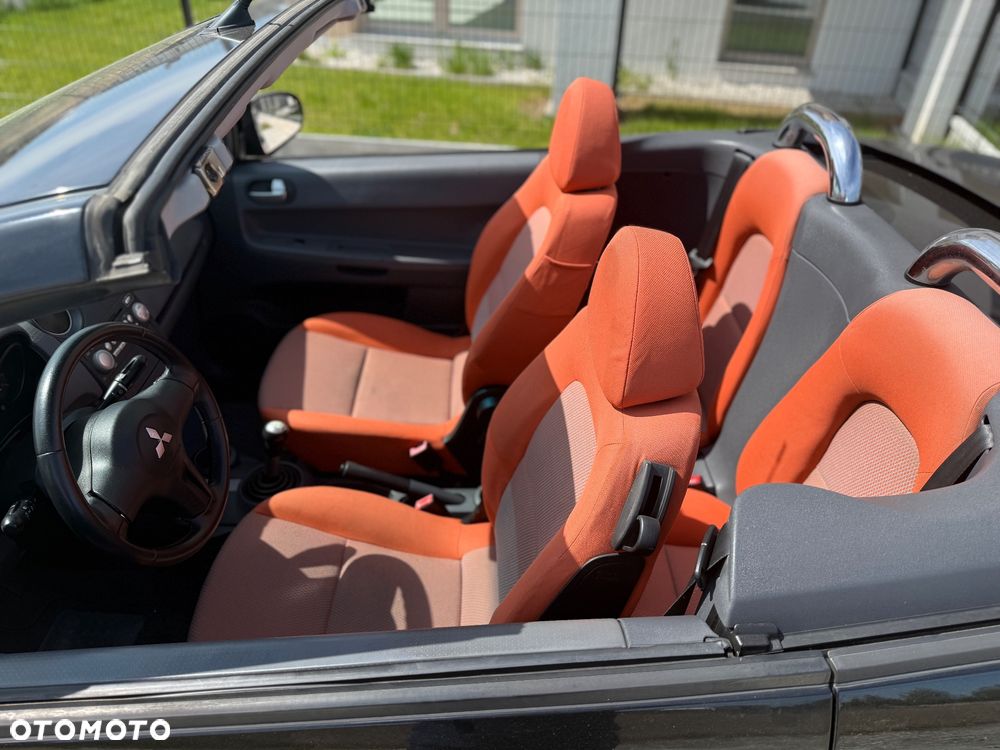 Mitsubishi Colt - 17