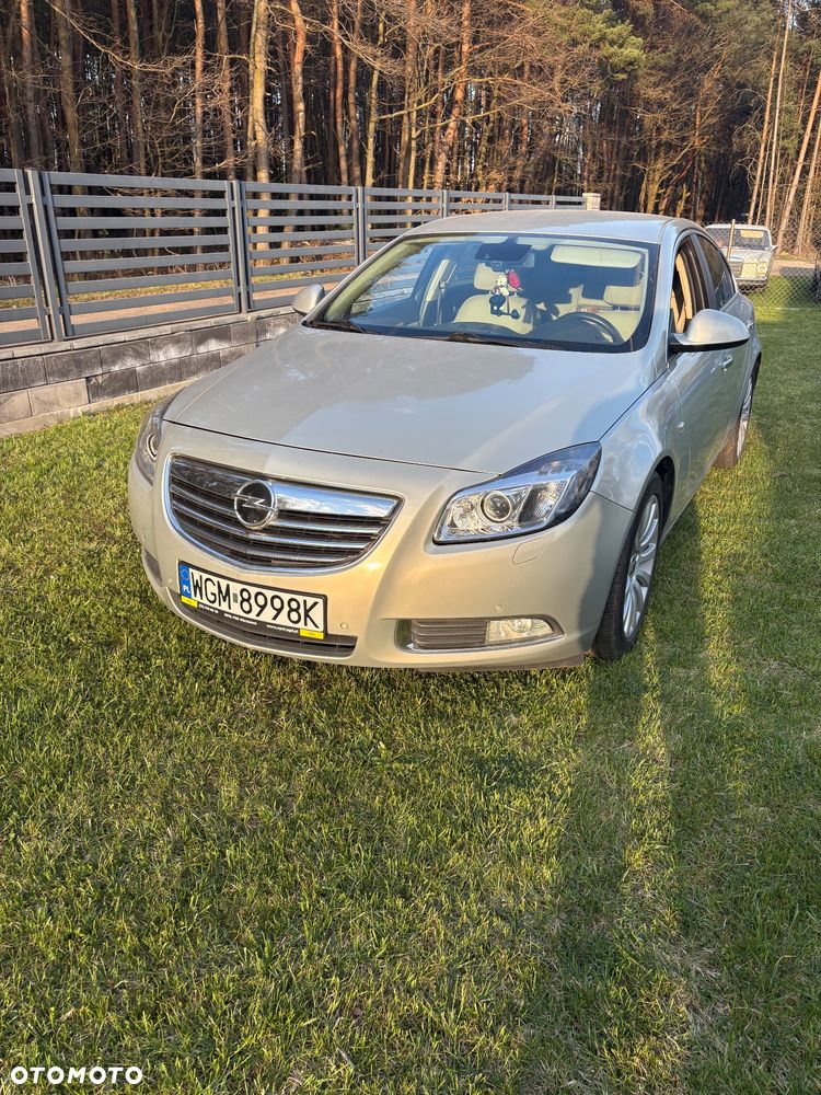 Opel Insignia 2.0 T Cosmo 4x4 - 1