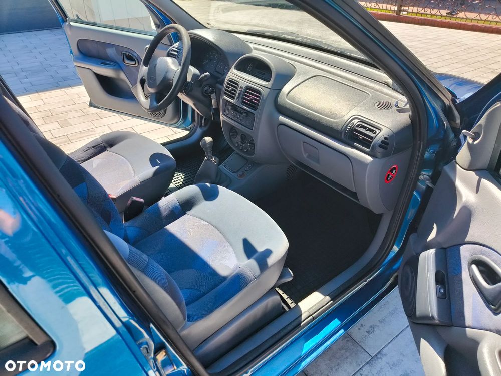 Renault Clio 1.2 Alize - 13