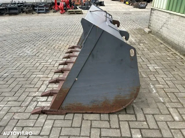 Cupa cu dinti volvo - 3