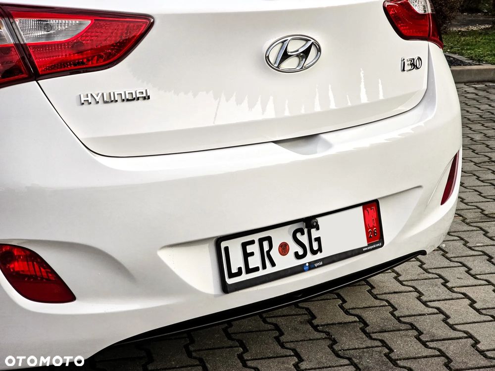 Hyundai i30 i30cw 1.4 CRDi Advantage - 11