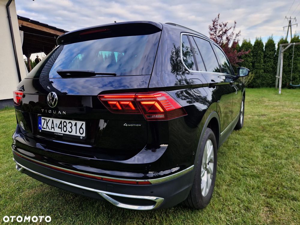 Volkswagen Tiguan 2.0 TDI SCR 4Mot Elegance DSG - 29