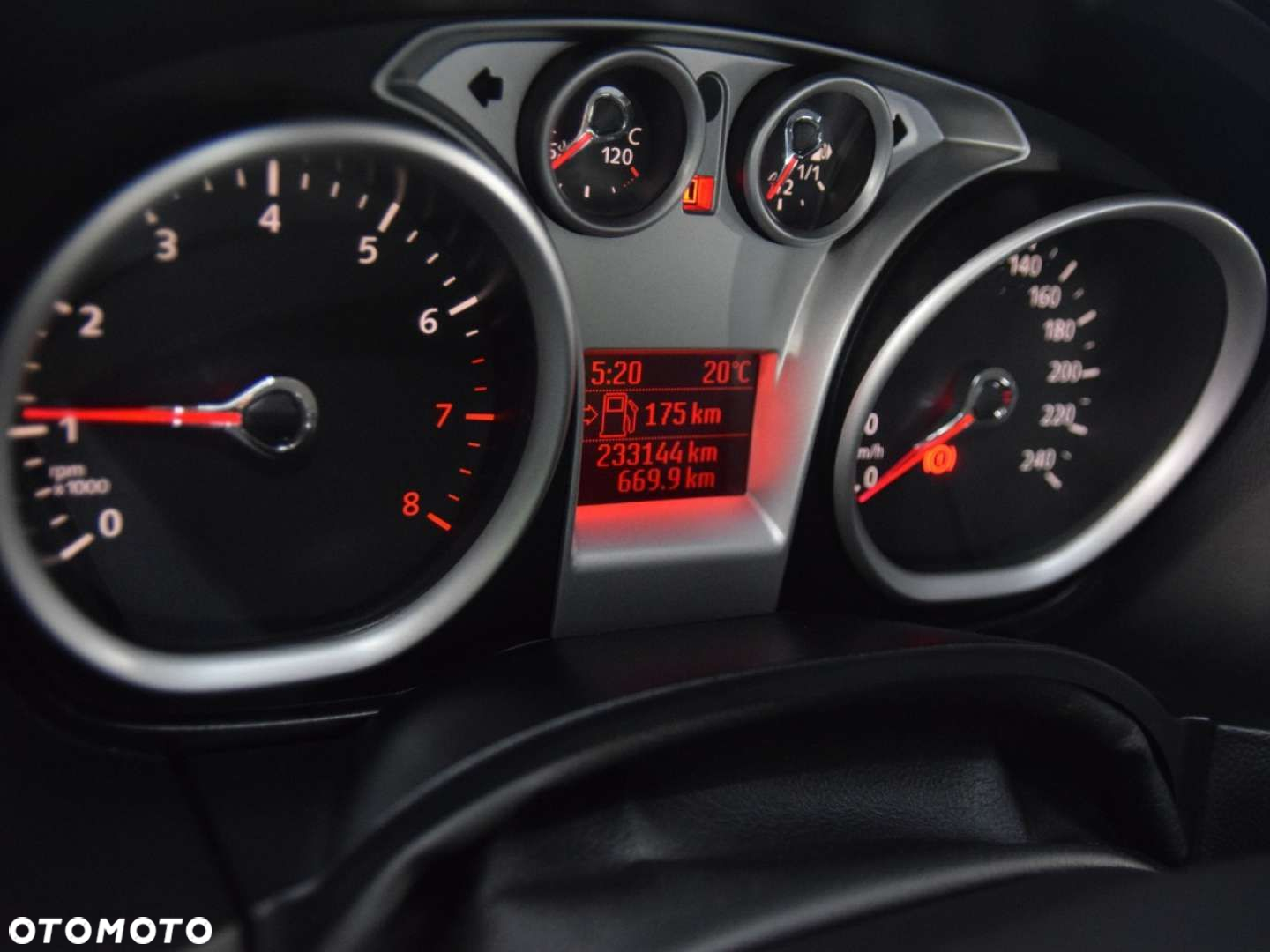 Ford Focus - 16