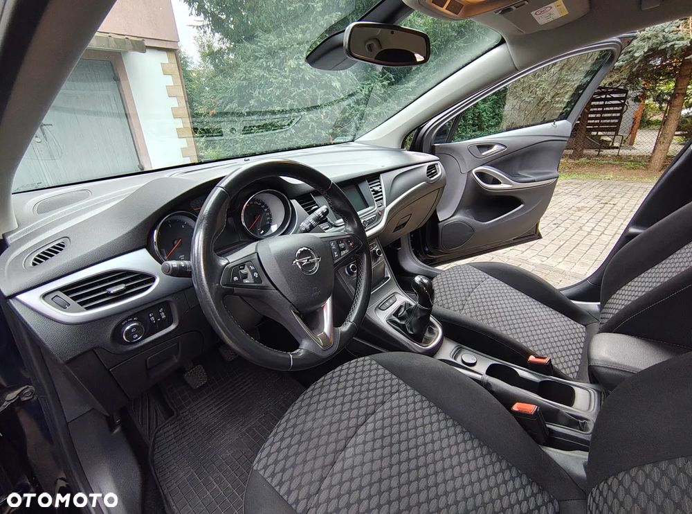 Opel Astra 1.6 CDTI Enjoy - 25