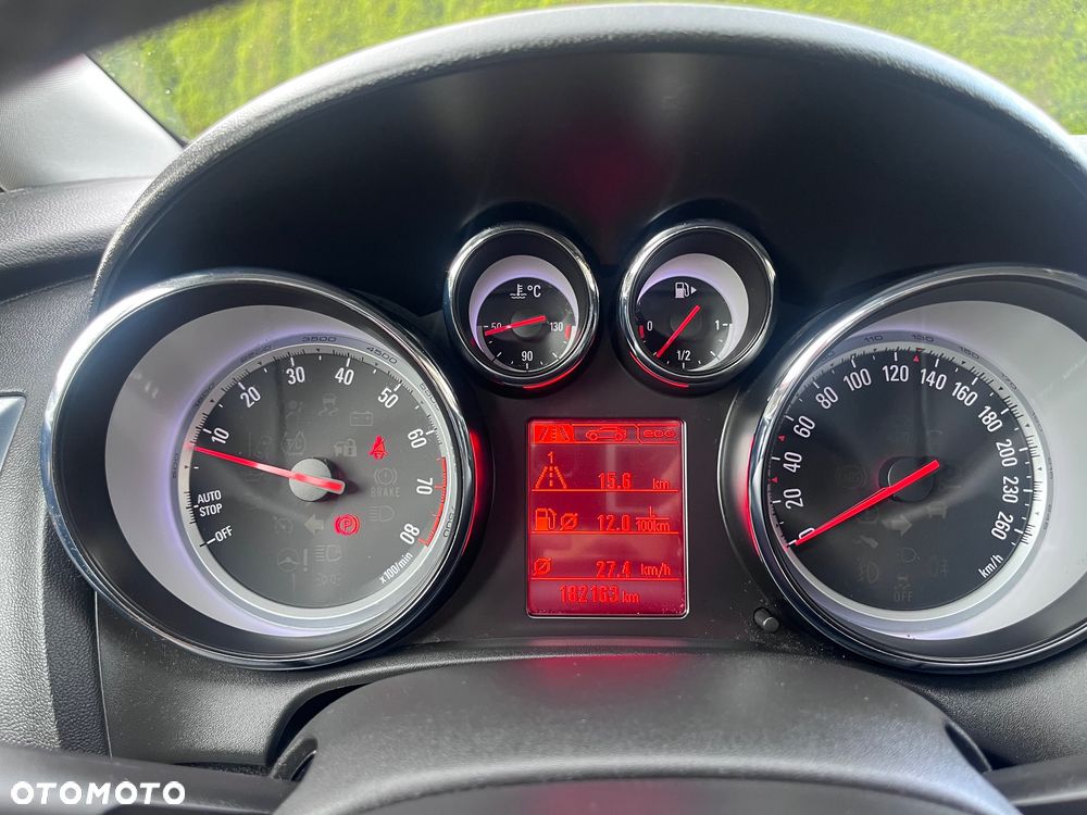 Opel Astra 1.4 T Cosmo - 9