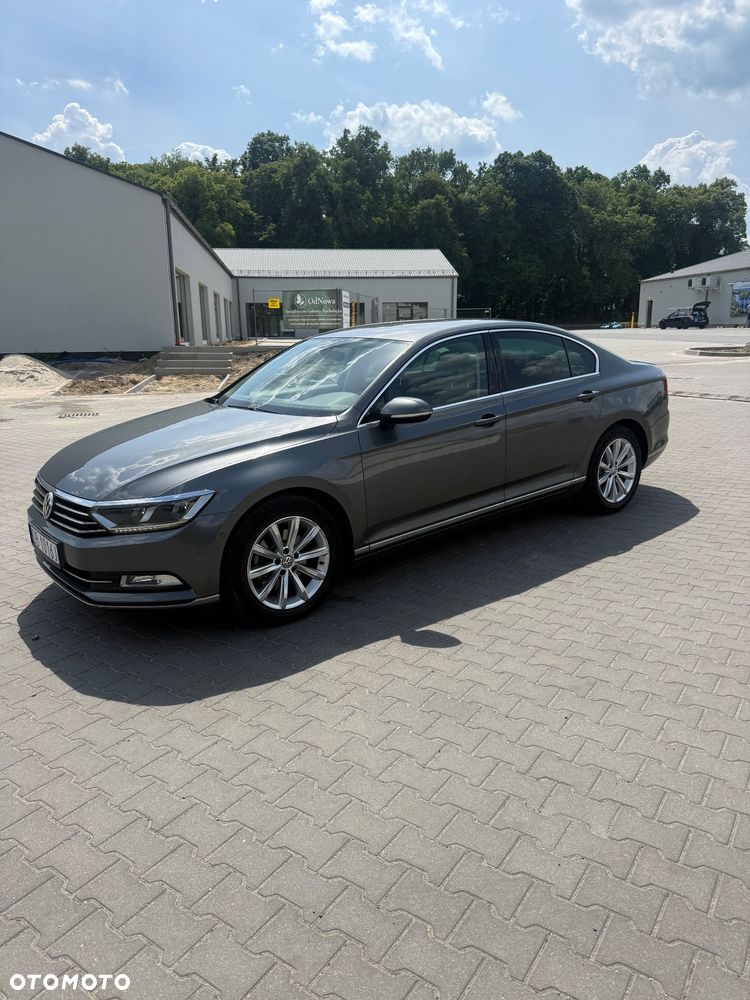 Volkswagen Passat 2.0 TDI SCR DSG Highline - 1