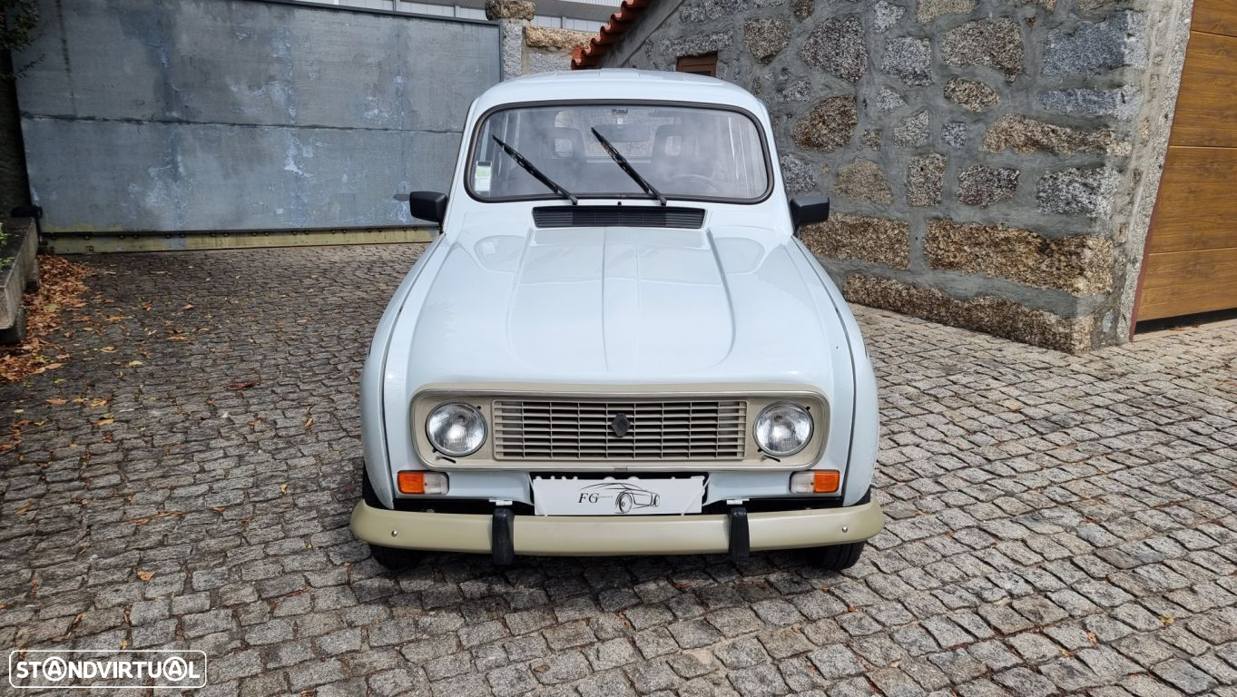 Renault 4 1.0 TL Savanne - 4