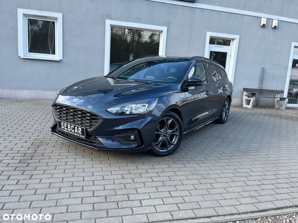 Ford Focus SW 1.5 EcoBoost S&S ST-LINE - 14