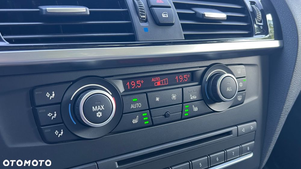 BMW X3 xDrive20d - 30