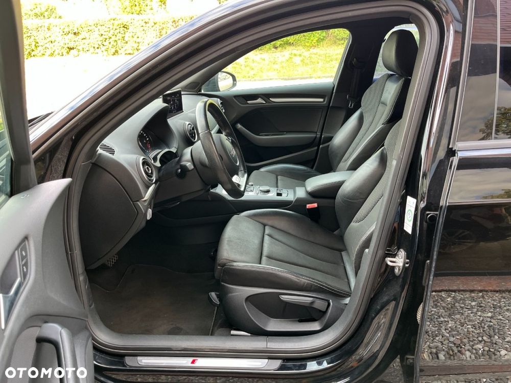Audi A3 Sportback 2.0 TDI (clean diesel) S tronic S line Sportpaket - 22
