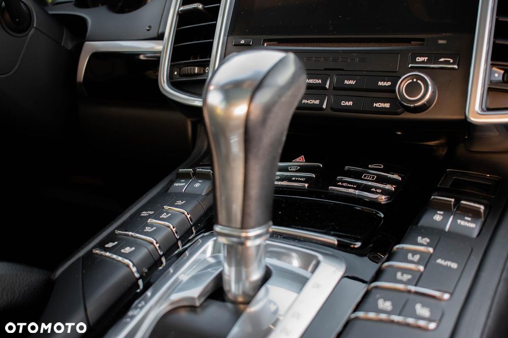 Porsche Cayenne S Tiptronic S - 8