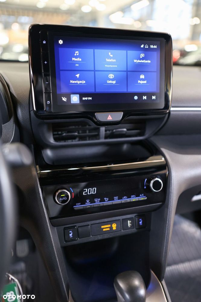 Toyota Yaris Cross Hybrid 1.5 Style - 22