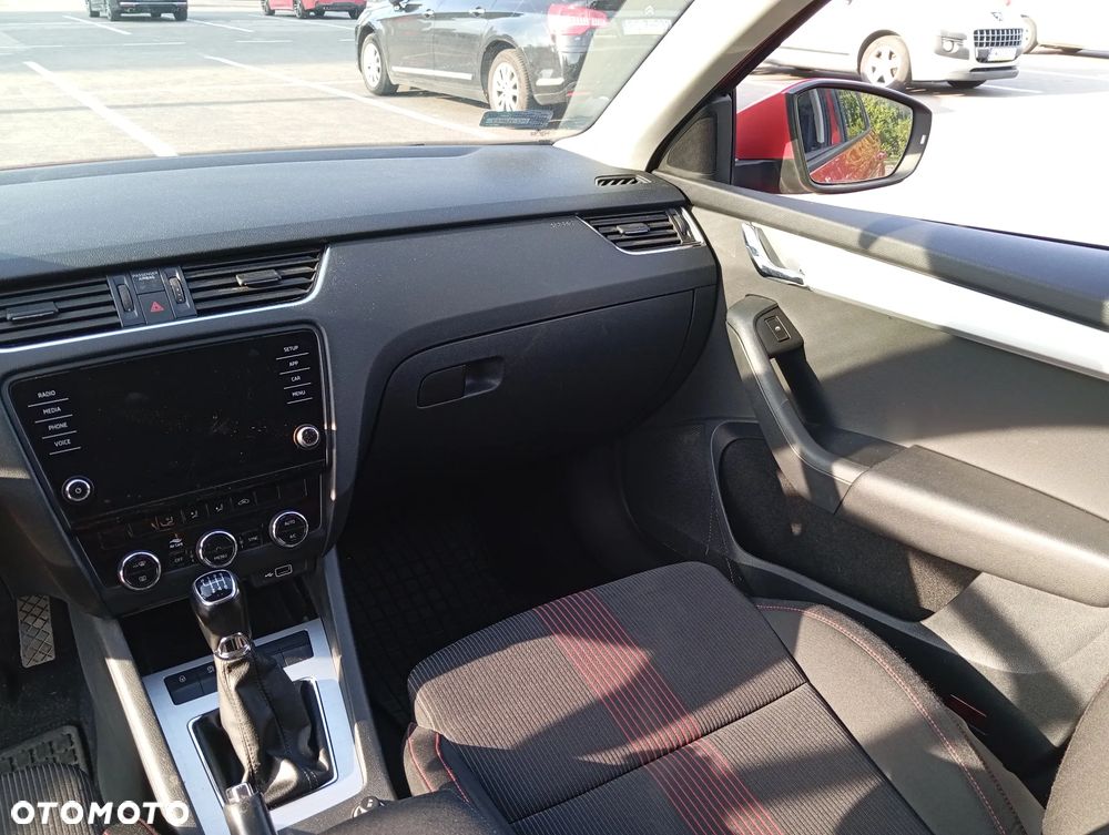 Skoda Octavia 1.4 TSI Ambition - 12