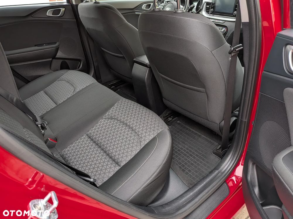Kia Ceed 1.4 T-GDI M - 16
