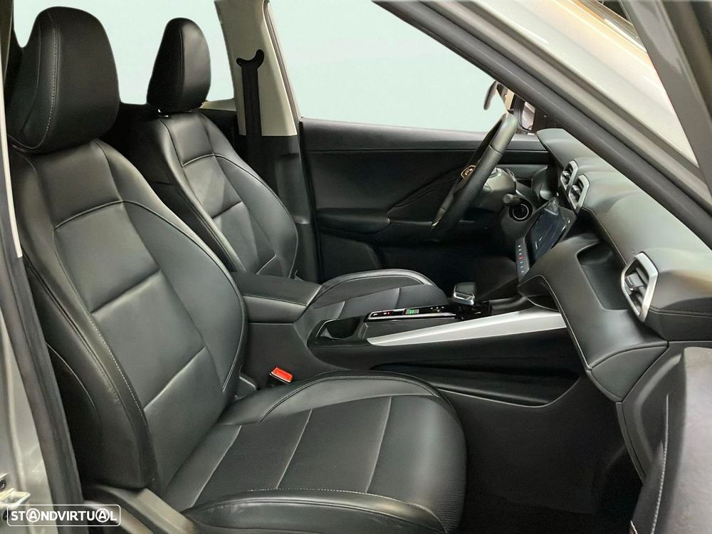 MG ZS 1.5 Hybrid+ Luxury - 17